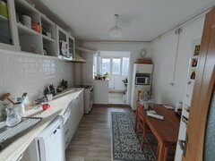 Gorjului, Uverturii, 4 camere, bloc 1981 reabilitat, centrala proprie